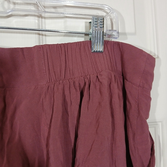 Torrid Faux Button Pocket Pull On Skirt 2X - Picture 6 of 10